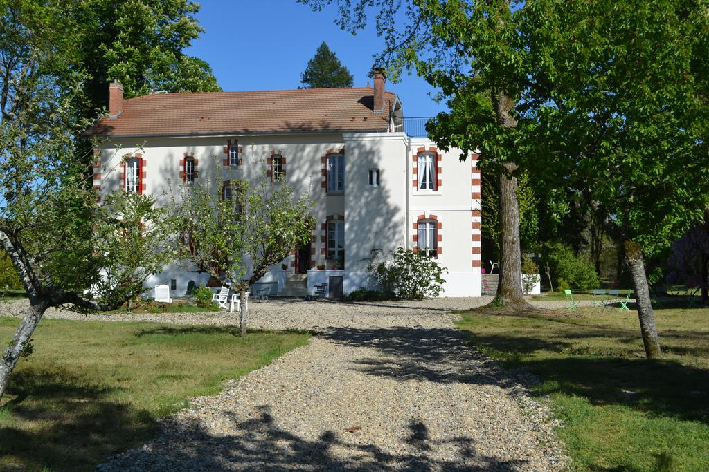 Les Chambres D'Hotes Du Domaine De Lugazaut Vielle-Soubiran Luaran gambar